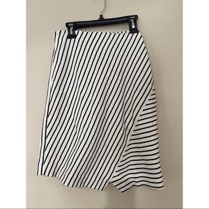 Ann Taylor LOFT womens black cream stripe skirt size m
